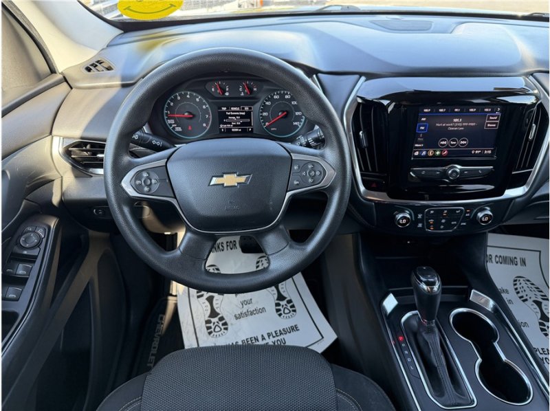 Used 2020 Chevrolet Traverse LS image 35