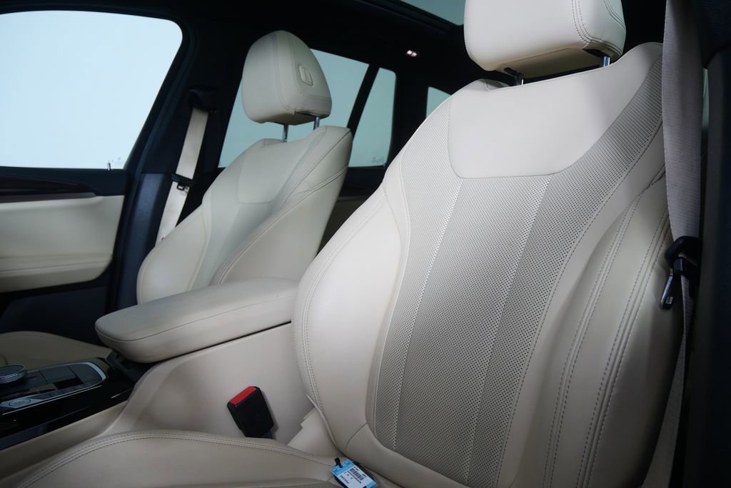 Certified 2022 BMW X3 xDrive30i w/ Premium Package 2 image 9