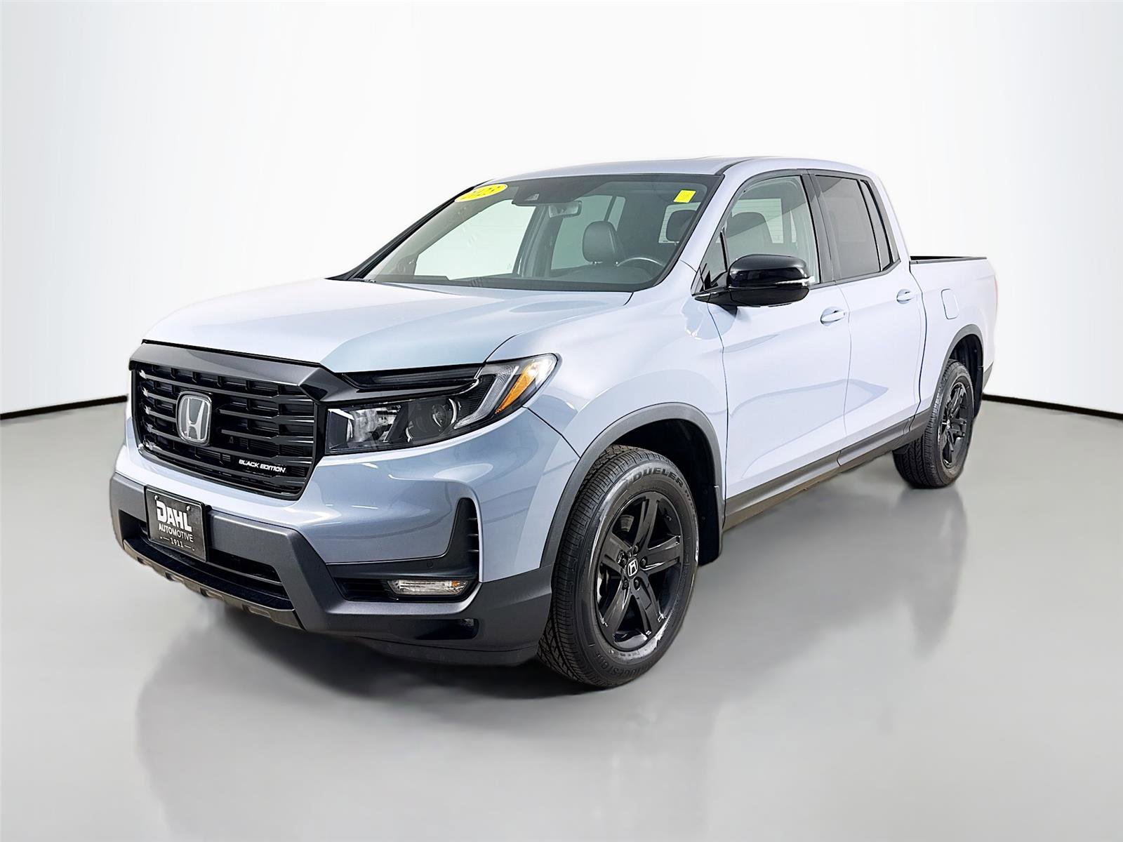 Used 2023 Honda Ridgeline Black Edition image 3