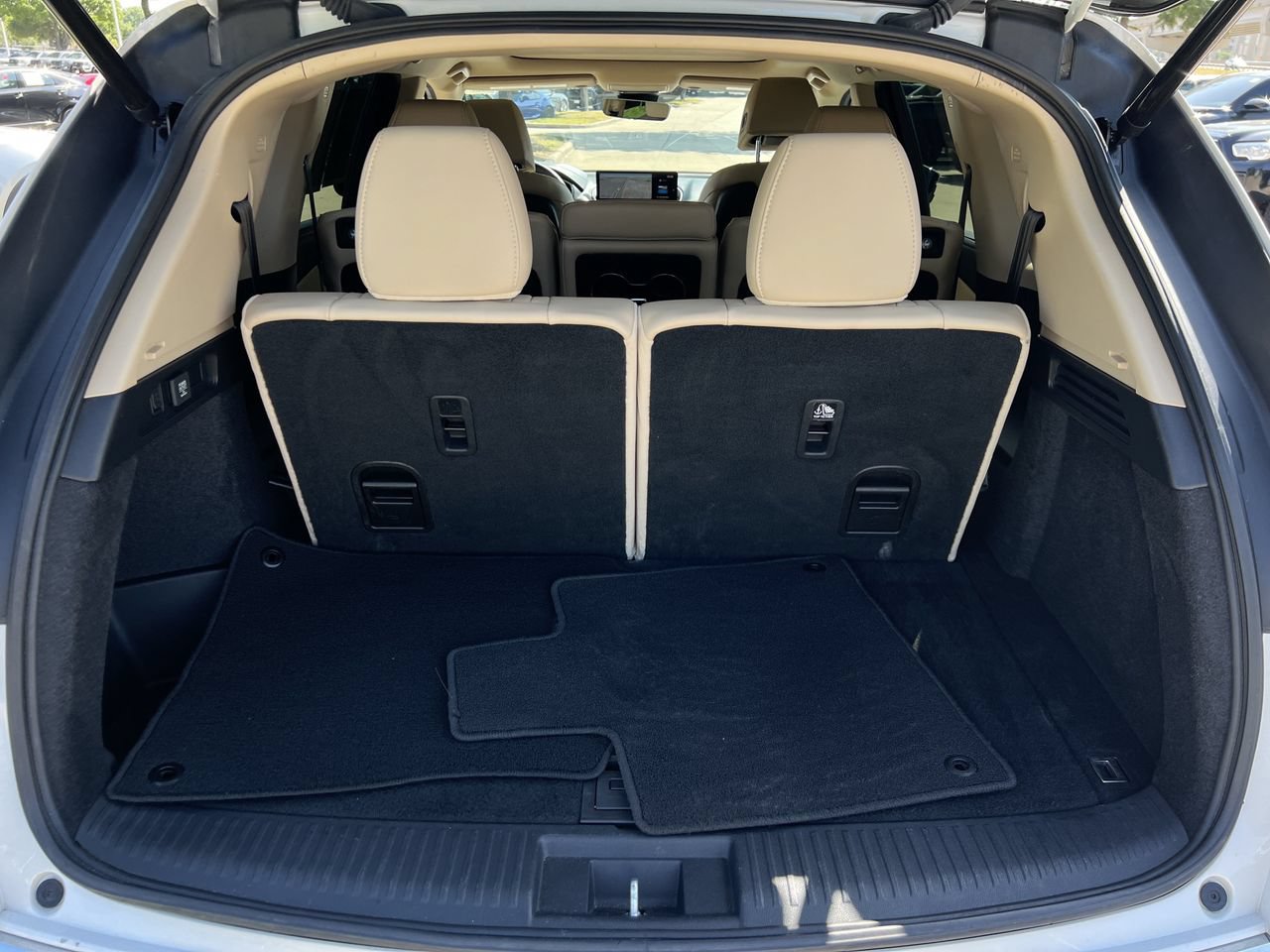 Used 2022 Acura MDX w/ Technology Package FWD image 24