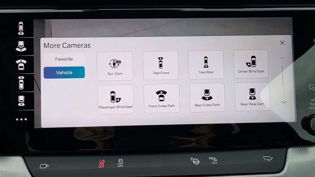 Used 2025 Jeep Wagoneer S Launch Edition image 45