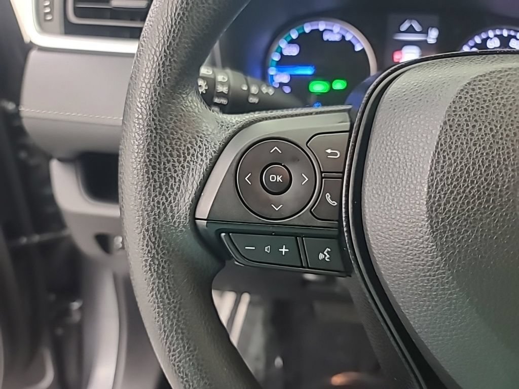 Used 2021 Toyota RAV4 XLE AWD/4WD image 27