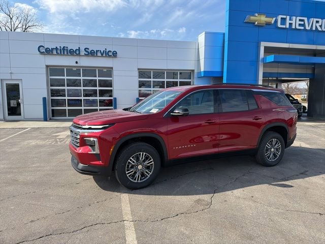 New 2026 Chevrolet Traverse LT w/ Driver Confidence Package image 3