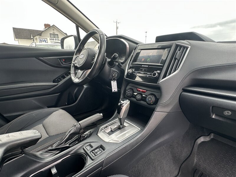 Used 2018 Subaru Crosstrek 2.0i Premium AWD/4WD image 6