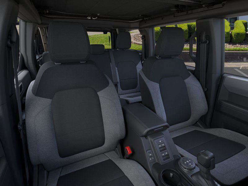 Used 2025 Ford Bronco Big Bend image 10