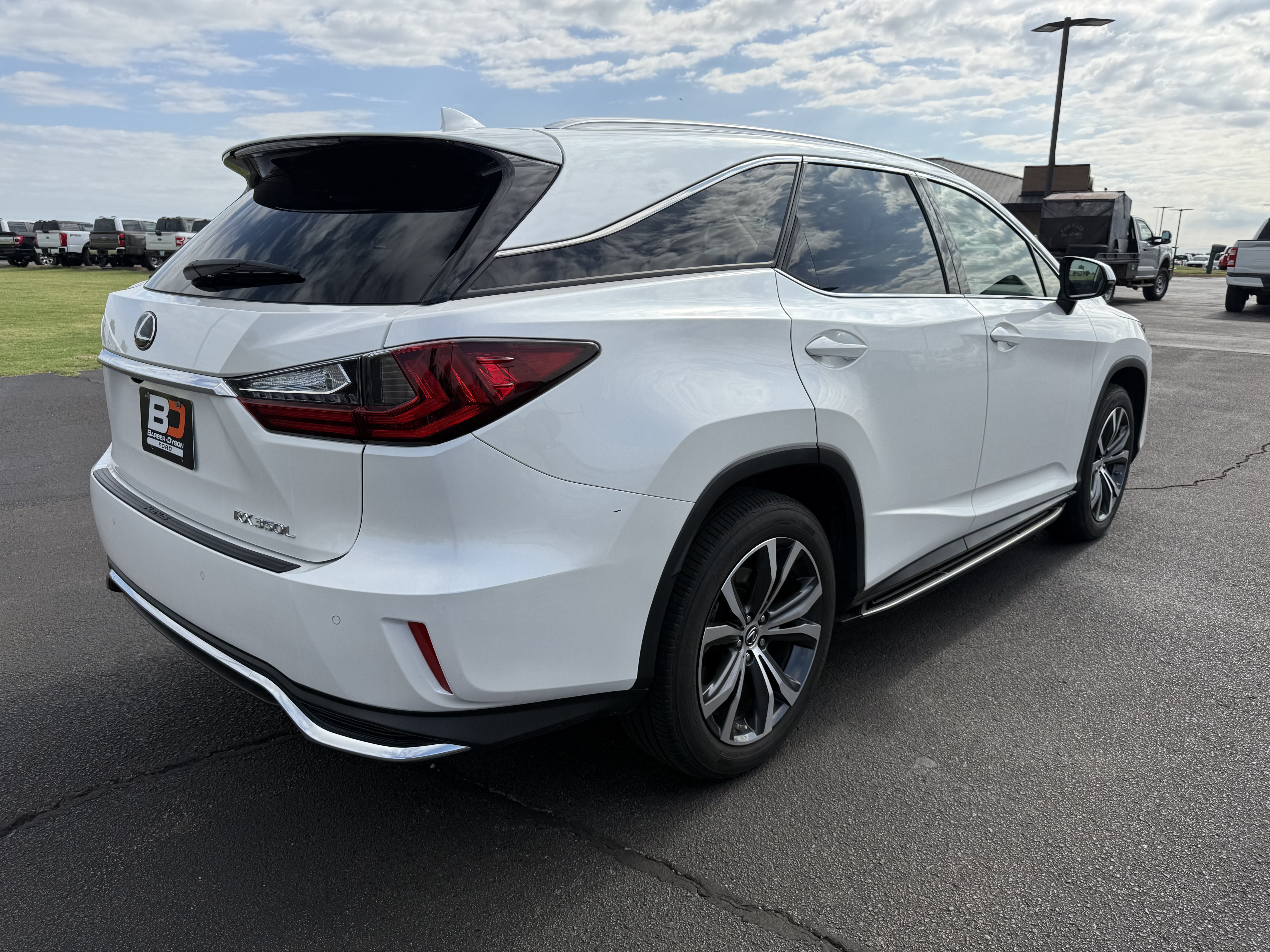 Used 2022 Lexus RX 350L Premium AWD/4WD image 3