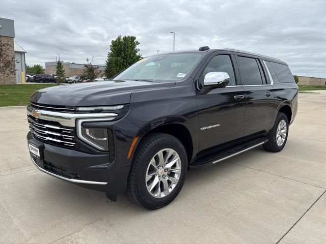 New 2026 Chevrolet Suburban Premier w/ Sun And Tow Package AWD/4WD image 33