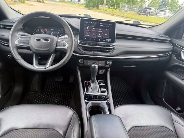 Certified 2023 Jeep Compass Latitude w/ Convenience Group AWD/4WD image 14