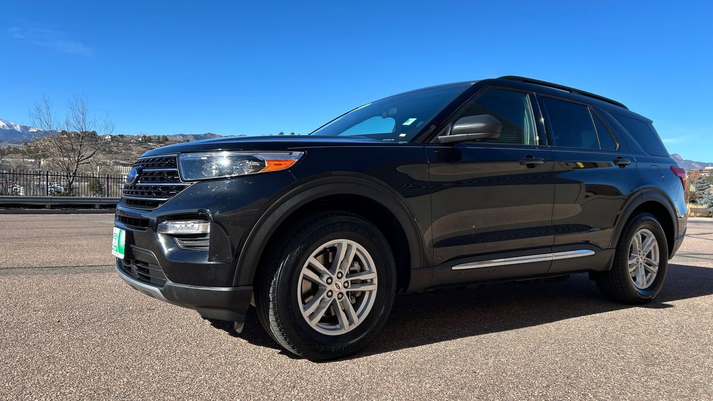 Used 2020 Ford Explorer XLT w/ Equipment Group 202A image 18