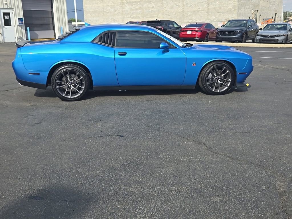 Used 2023 Dodge Challenger R/T Scat Pack w/ Plus Package RWD image 9