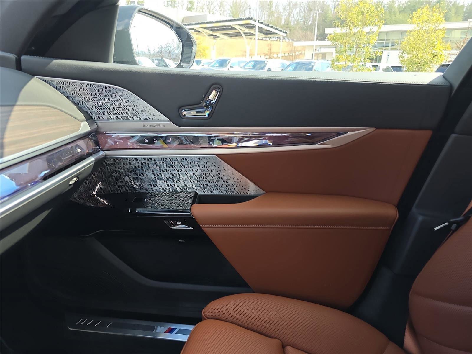 New 2026 BMW 760i xDrive w/ Executive Package image 24