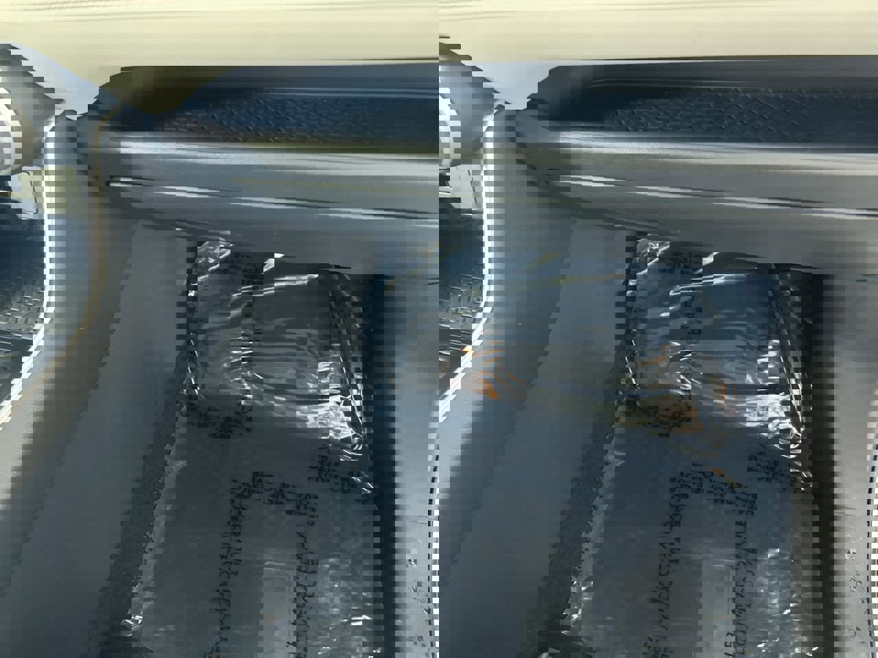 Used 2019 Toyota RAV4 XLE Premium image 30