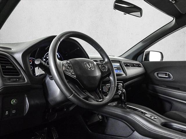 Used 2021 Honda HR-V Sport image 10