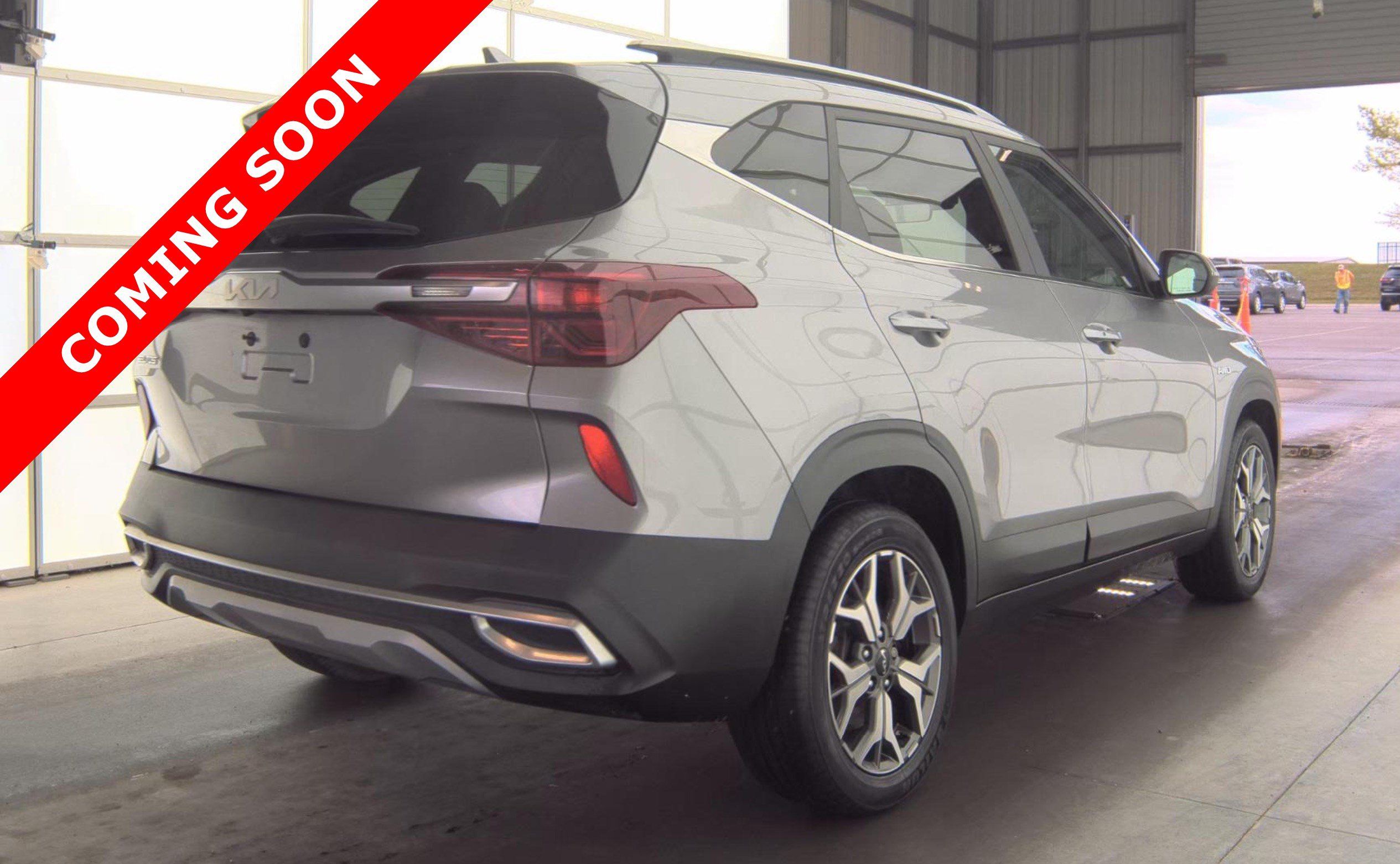 Used 2022 Kia Seltos EX AWD/4WD image 5