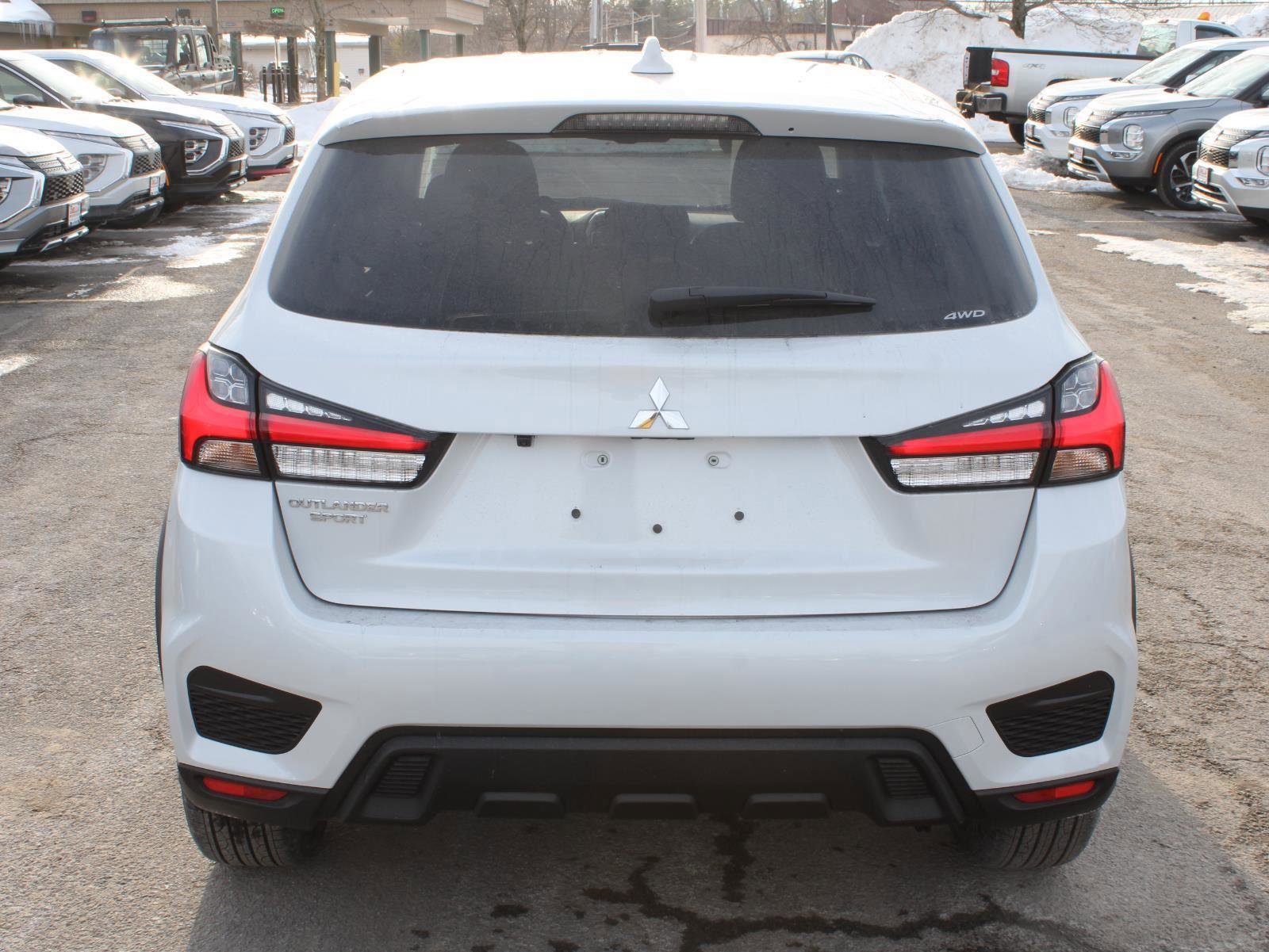 New 2026 Mitsubishi Outlander Sport ES image 5