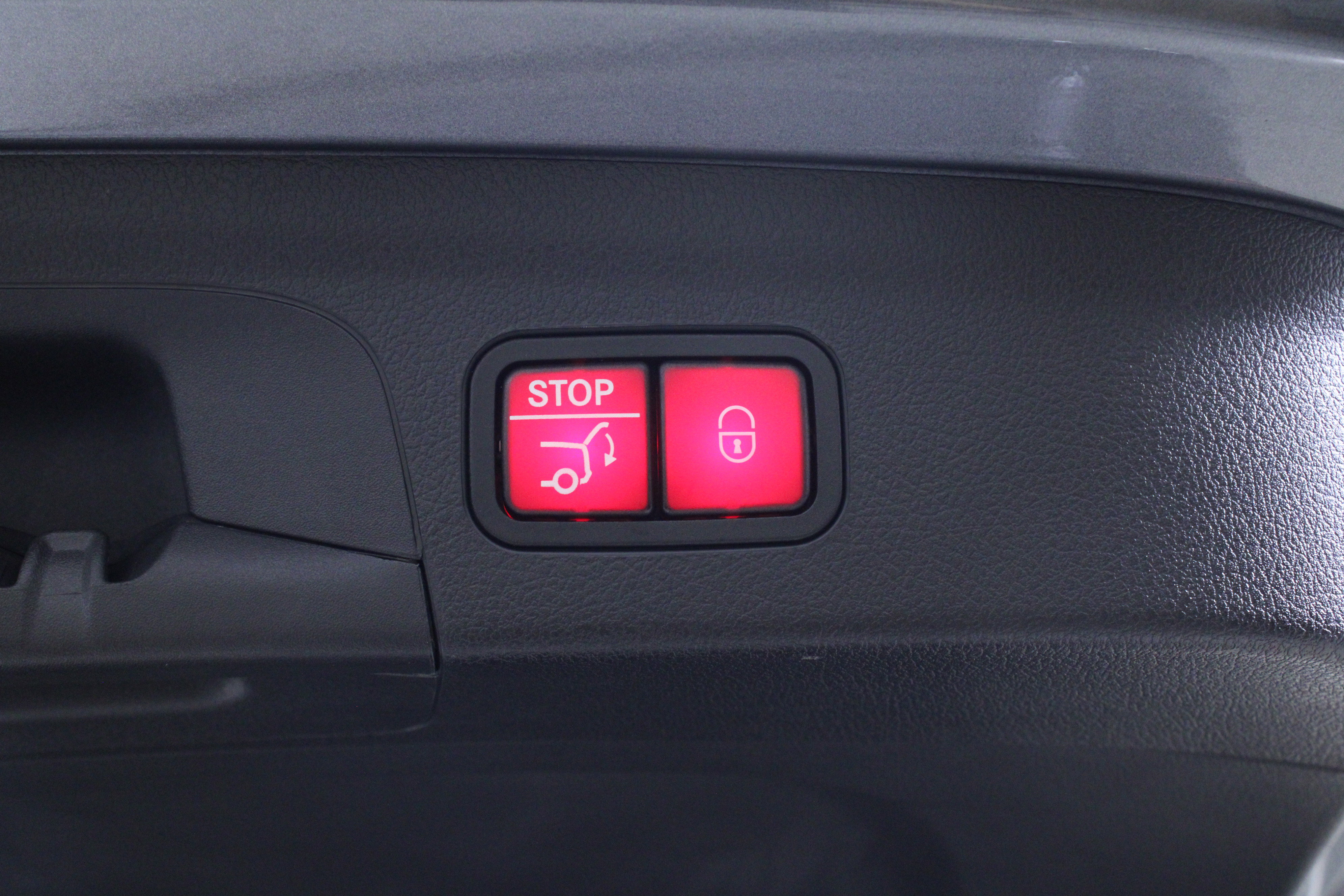 Used 2023 Mercedes-Benz GLE 53 AMG 4MATIC image 13