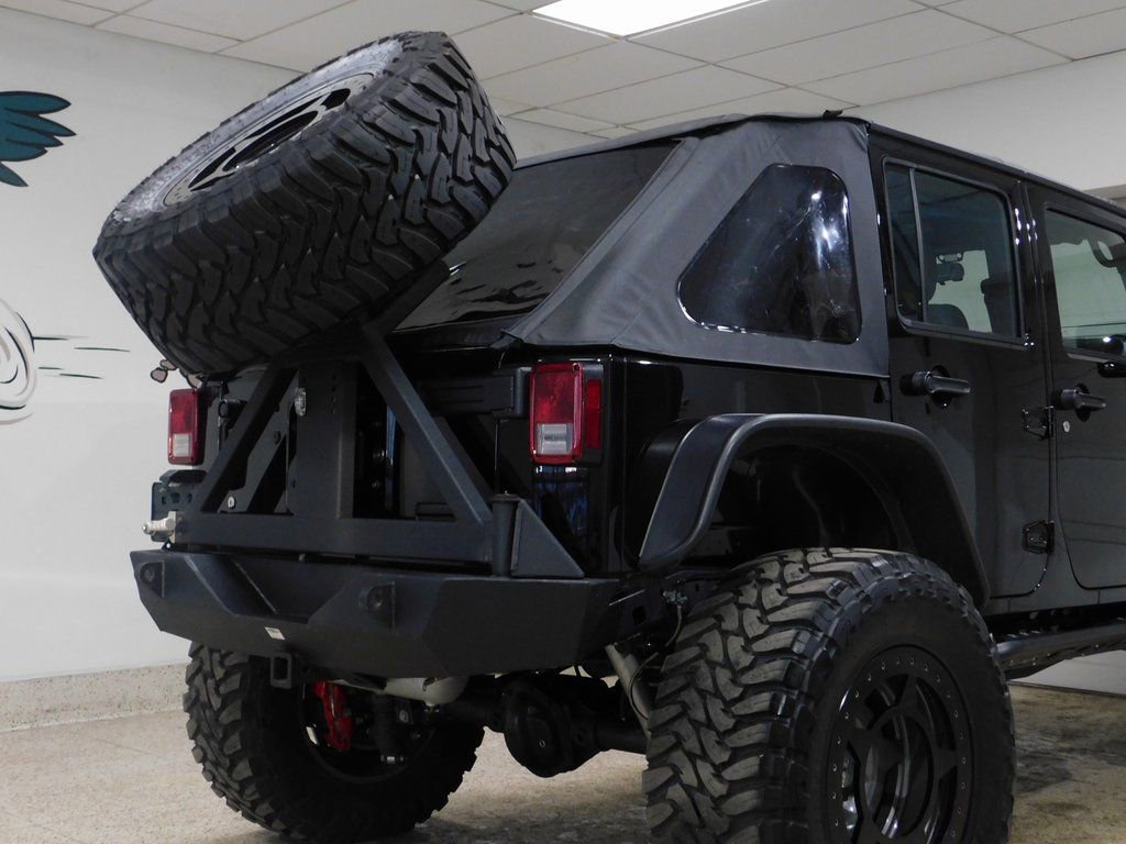 Used 2012 Jeep Wrangler Unlimited Sport image 87