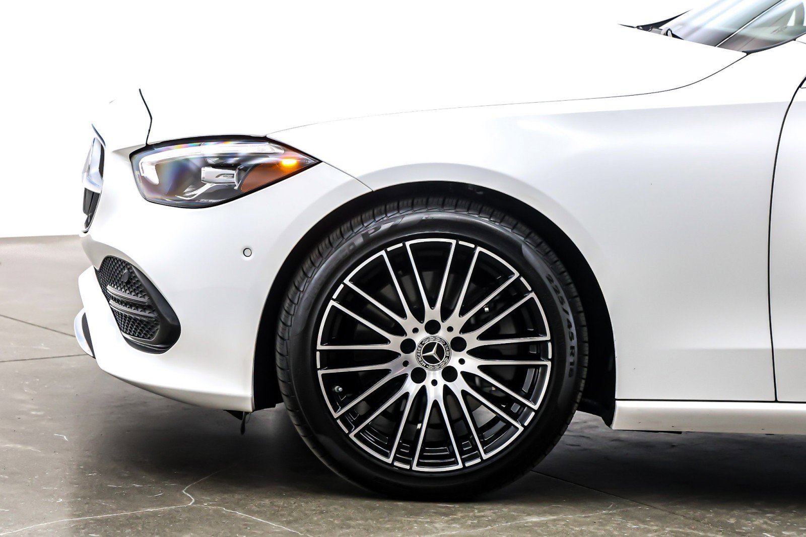 Used 2023 Mercedes-Benz C 300 C 300 Sedan image 10