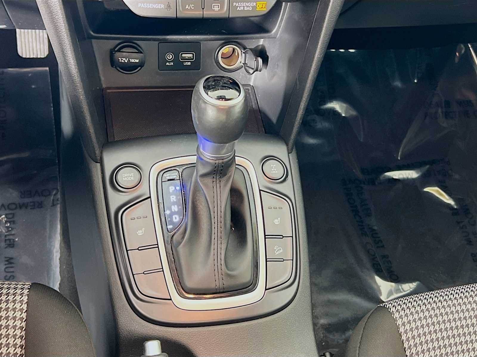 Used 2018 Hyundai Kona SEL AWD/4WD image 16
