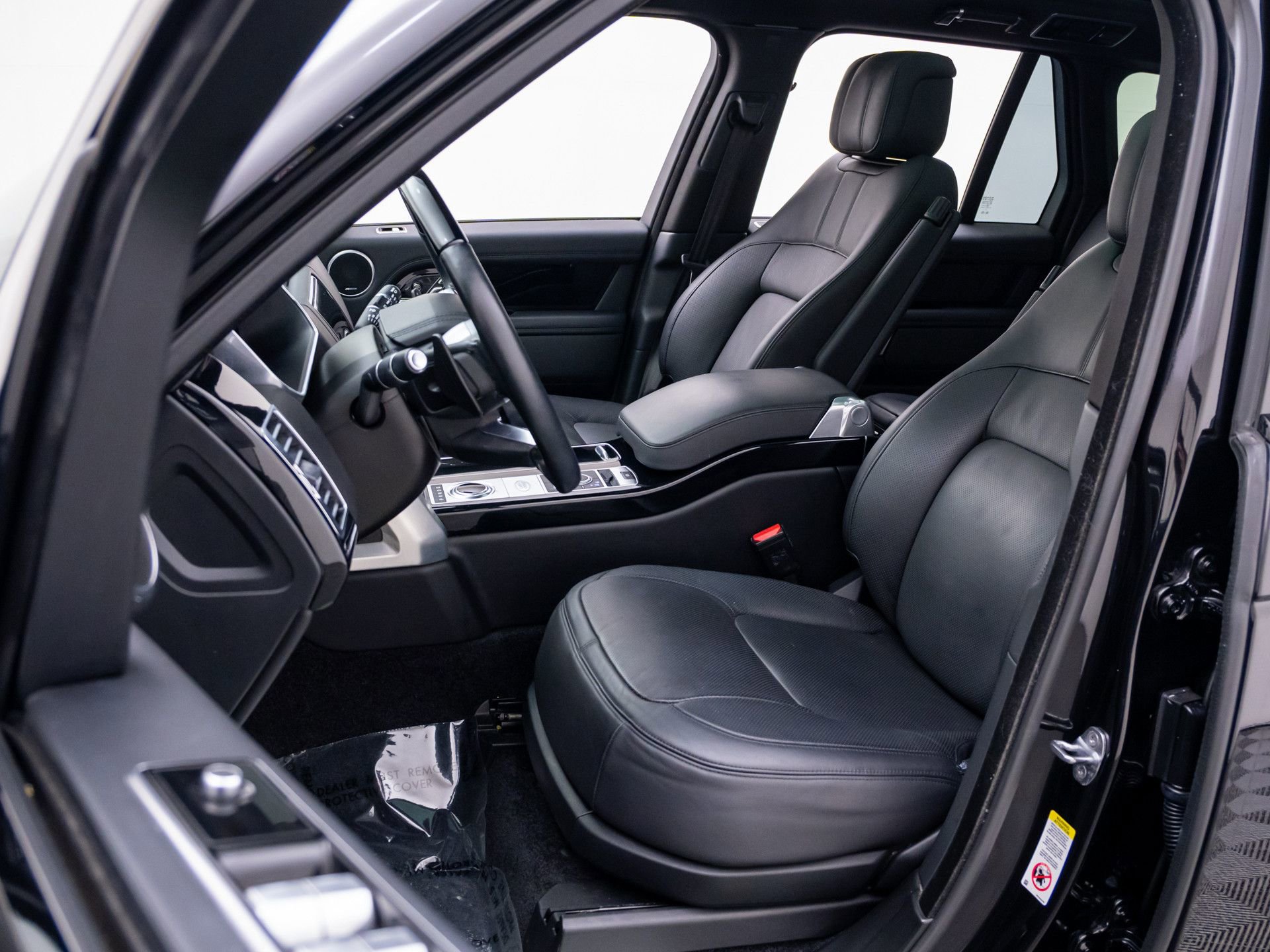 Used 2021 Land Rover Range Rover Westminster Edition image 18