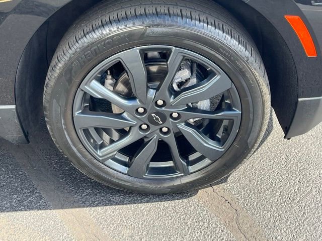 Used 2022 Chevrolet Equinox RS w/ RS Leather Package image 10