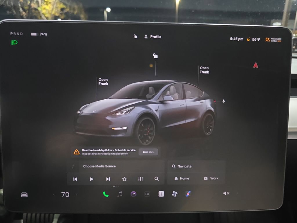 Used 2022 Tesla Model Y Performance image 16