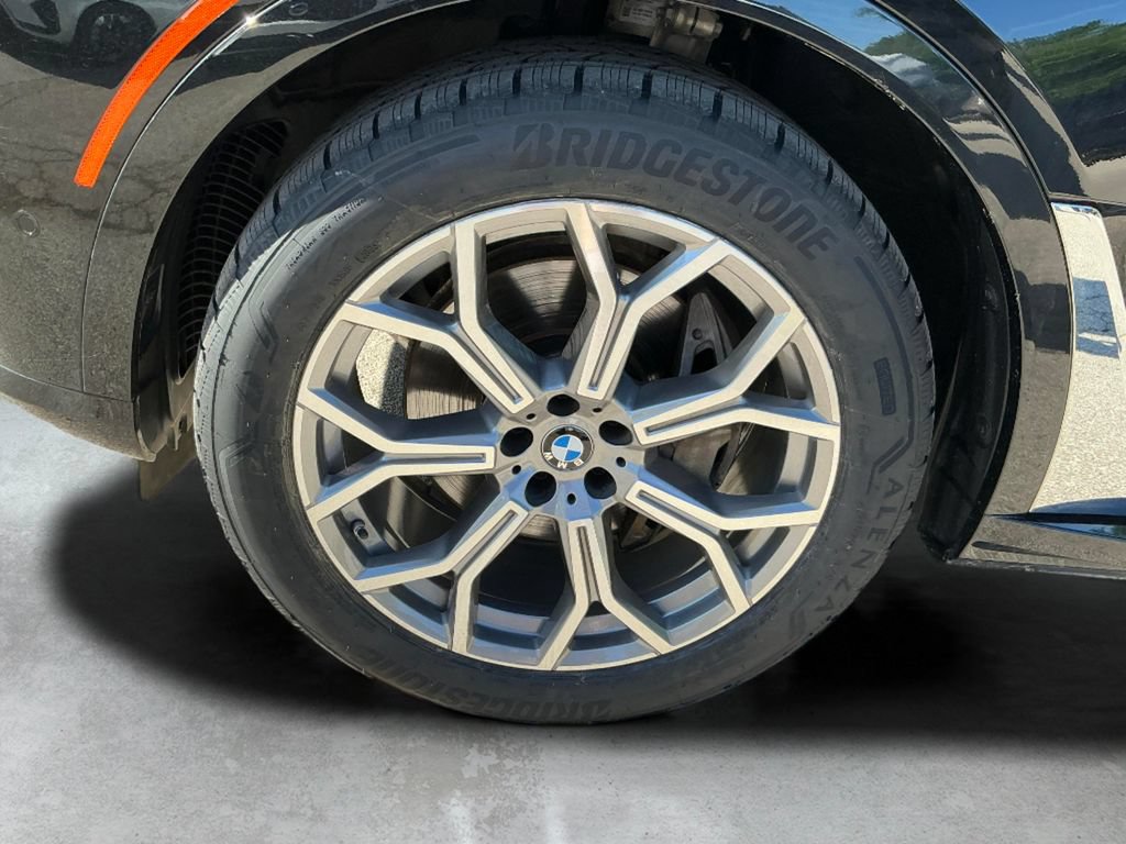 Used 2026 BMW X7 xDrive40i AWD/4WD image 11