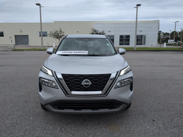 Used 2023 Nissan Rogue SV FWD image 10