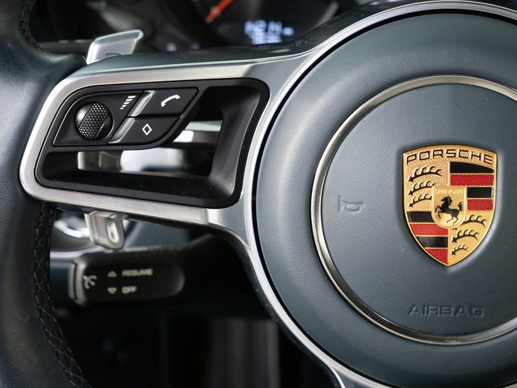 Used 2017 Porsche 911 Carrera 4S image 10