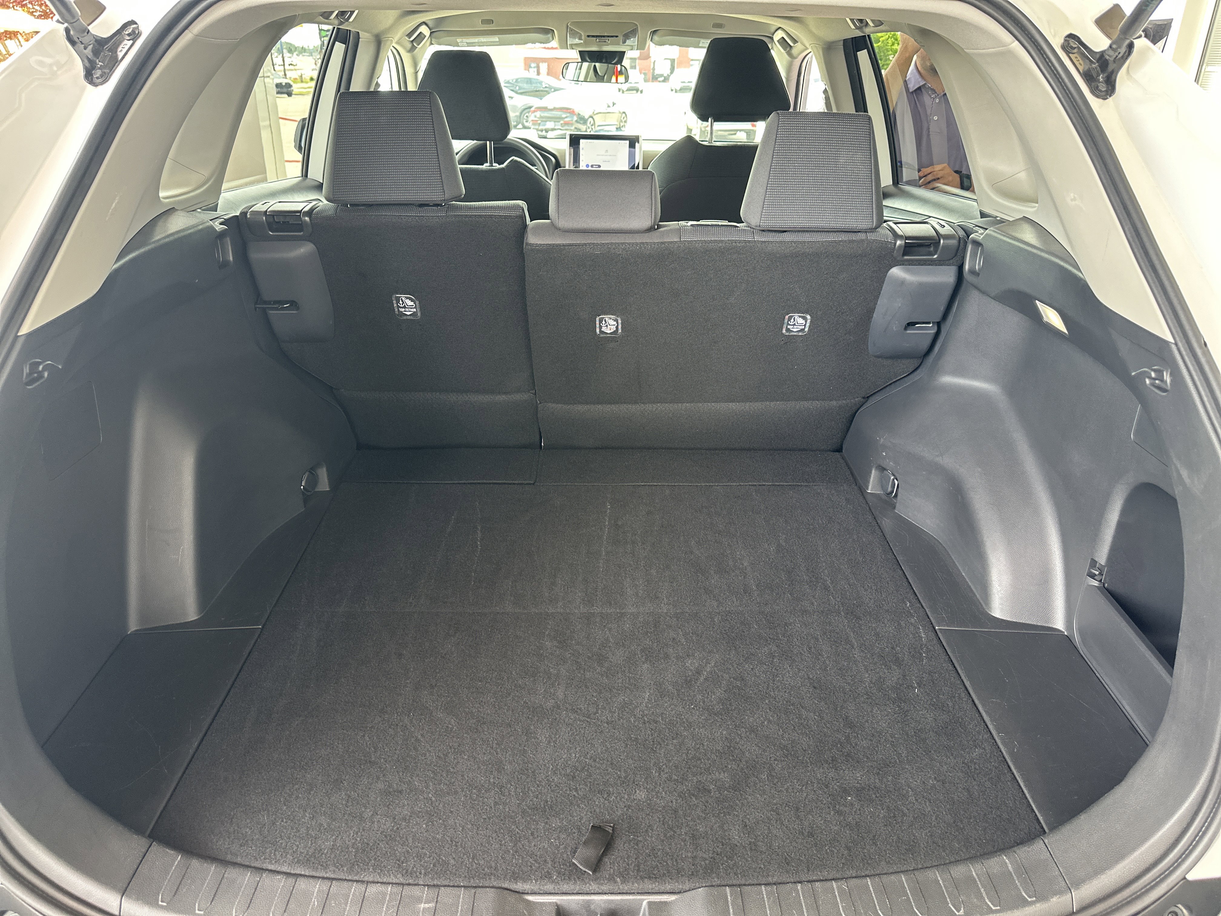 Certified 2025 Toyota RAV4 LE AWD/4WD image 18
