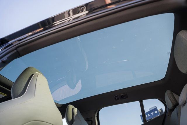New 2026 Volvo EX30 Ultra w/ Protection Package image 29