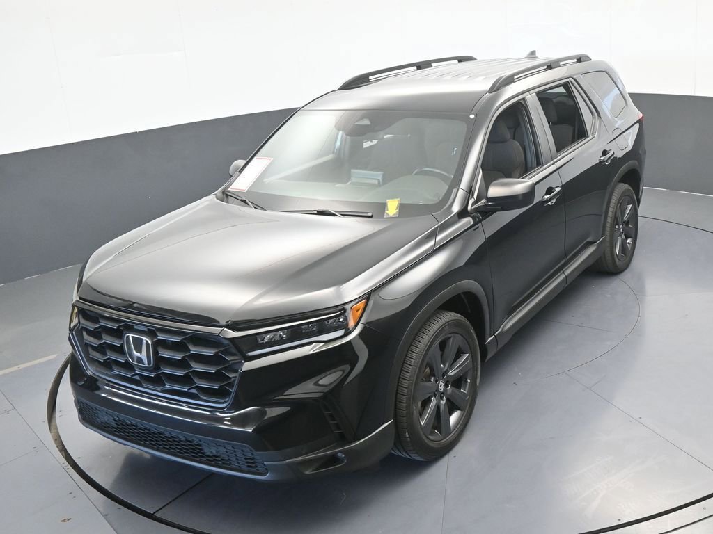 Used 2023 Honda Pilot Sport image 48