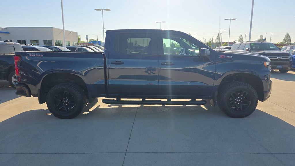 Used 2020 Chevrolet Silverado 1500 LT Trail Boss image 6