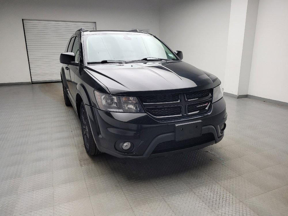 Used 2019 Dodge Journey SE w/ Blacktop Package FWD image 14