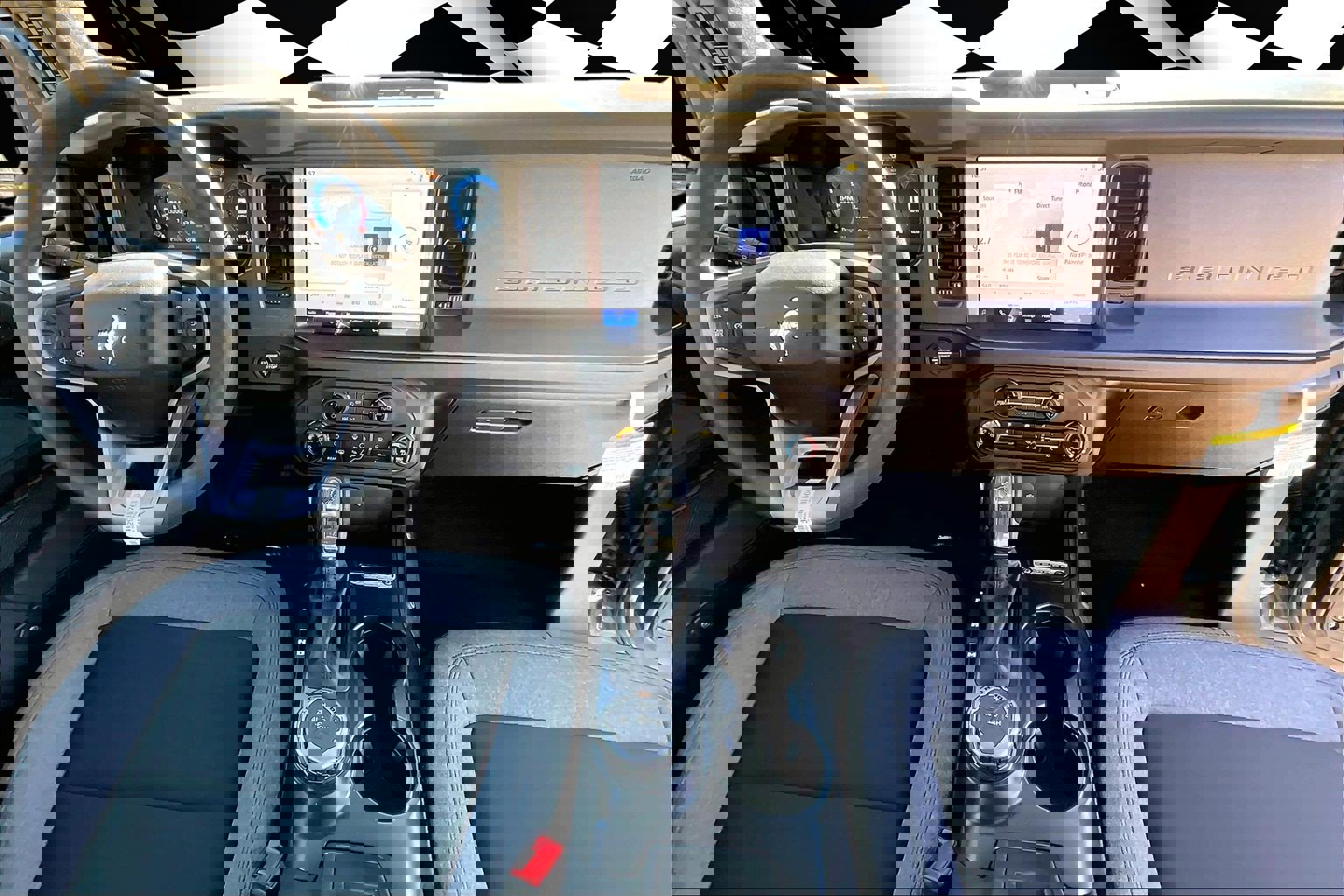 New 2025 Ford Bronco 2-Door image 5