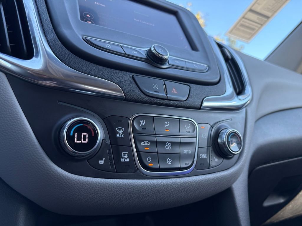 Used 2024 Chevrolet Equinox LT image 26