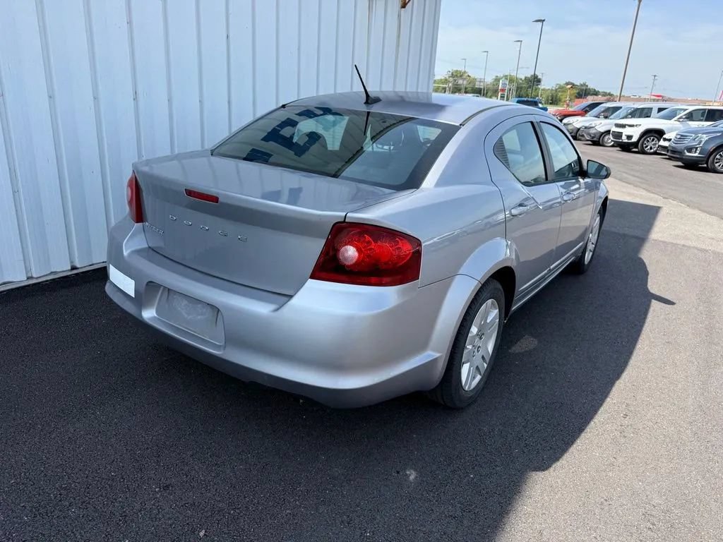 Used 2013 Dodge Avenger SE FWD image 8