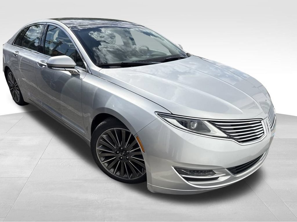 Used 2015 Lincoln MKZ Hybrid w/ Equipment Group 202A Reserve FWD image 5