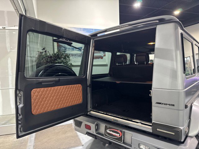 Used 2015 Mercedes-Benz G 63 AMG 4MATIC w/ PA6 Package image 12
