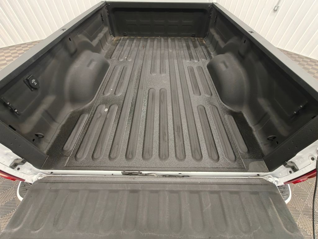 Used 2024 RAM 3500 Tradesman w/ Safety Group image 22