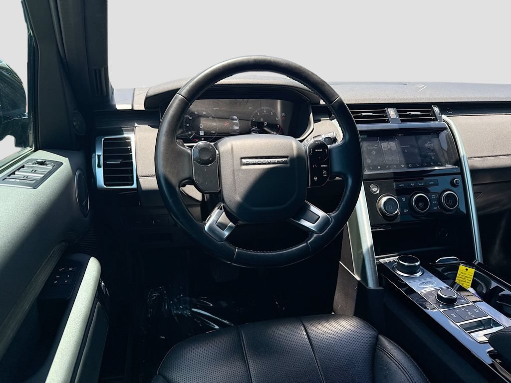 Used 2019 Land Rover Discovery HSE AWD/4WD image 25