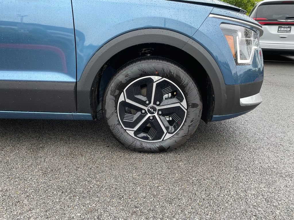 New 2026 Kia Niro EX FWD image 31