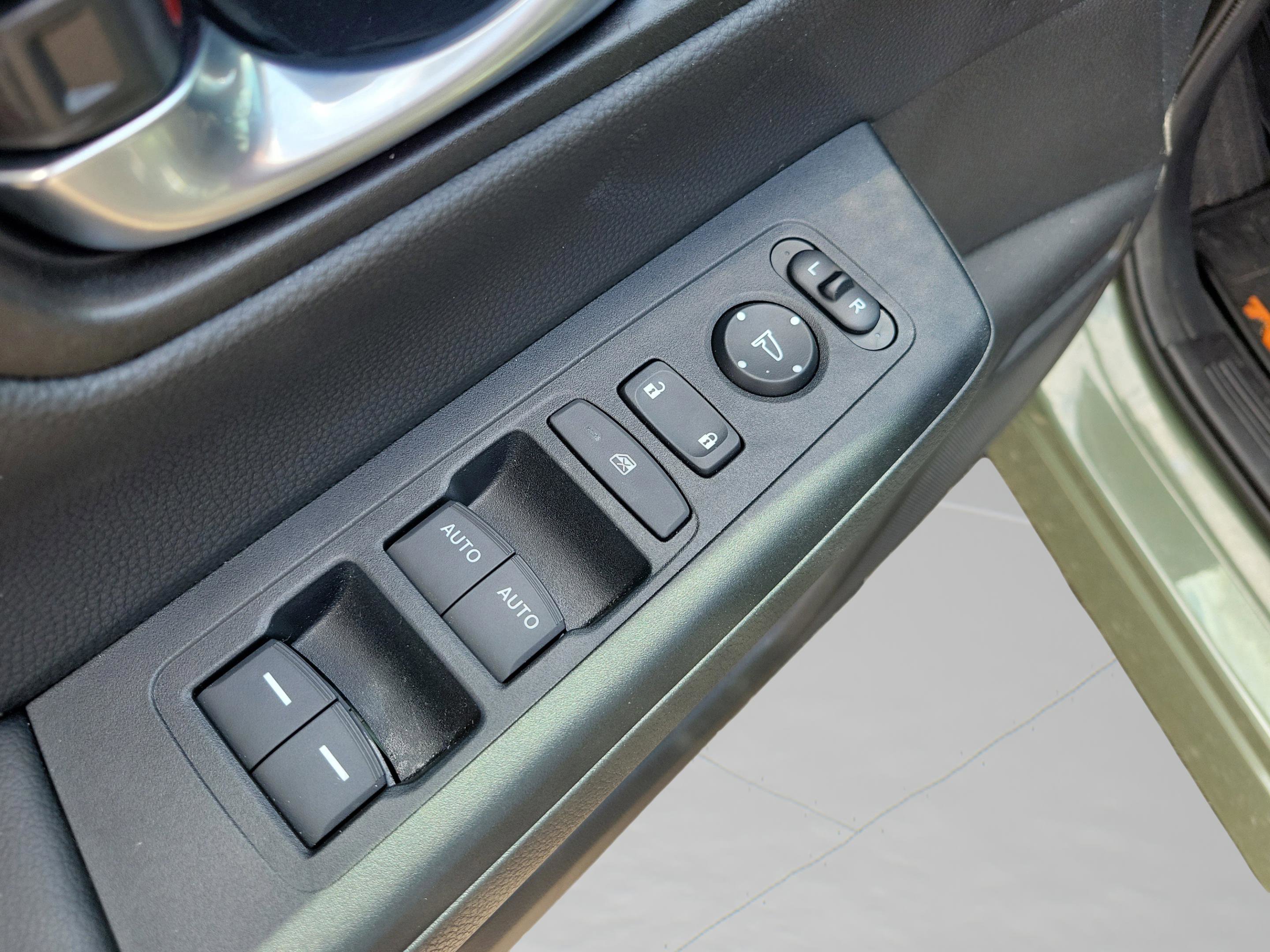 Used 2026 Honda CR-V TrailSport image 23