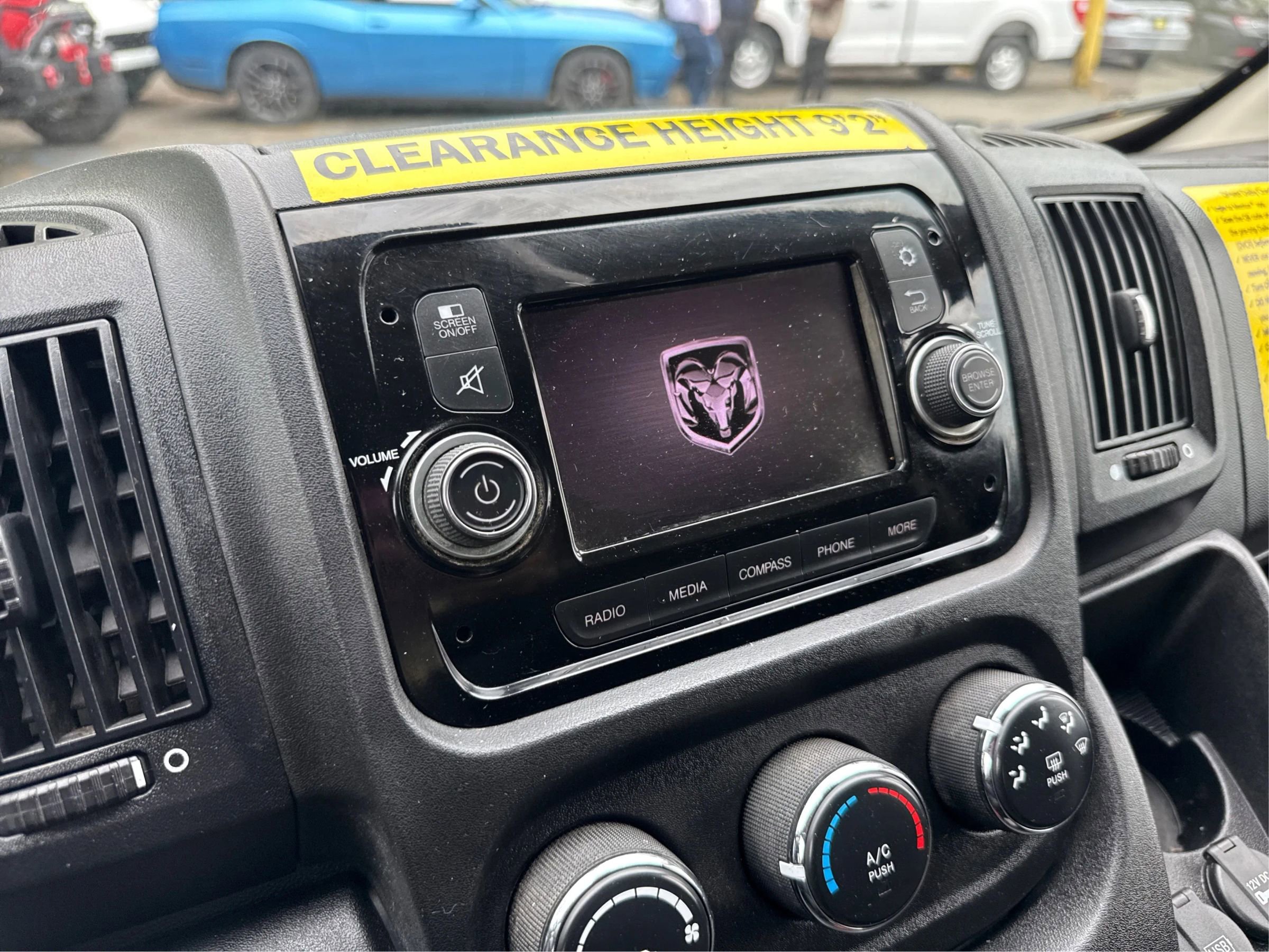 Used 2019 RAM ProMaster 3500 FWD image 11