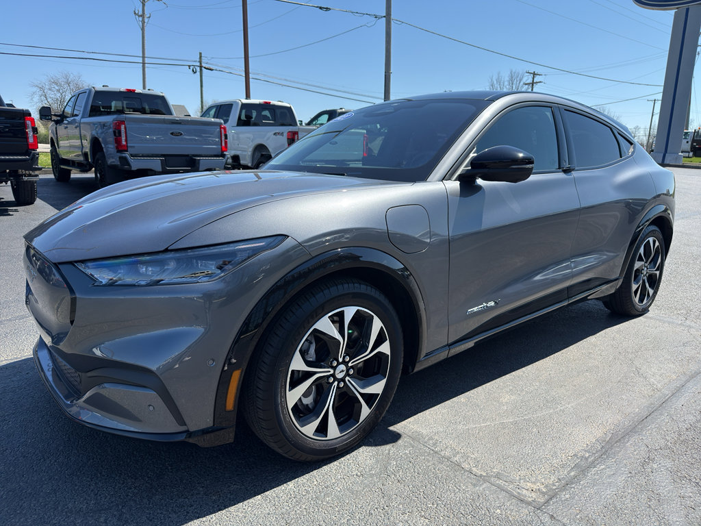 Used 2021 Ford Mustang Mach-E Premium image 4