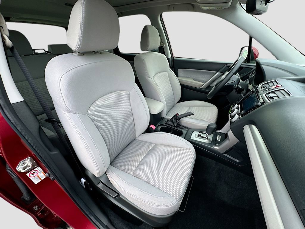 Used 2018 Subaru Forester 2.5i Premium image 35
