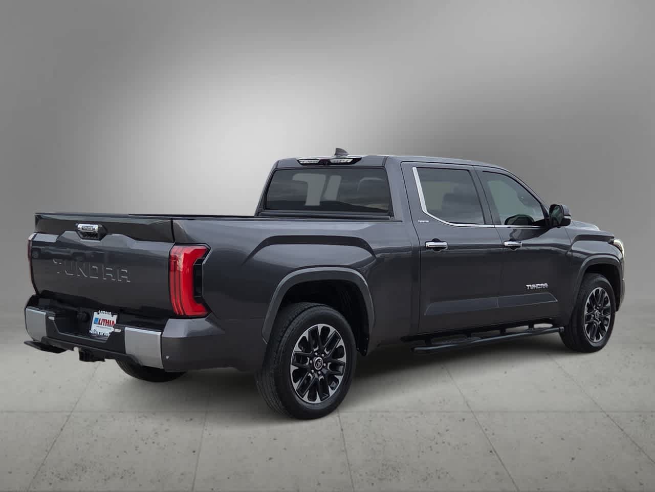 Used 2024 Toyota Tundra Limited RWD image 8