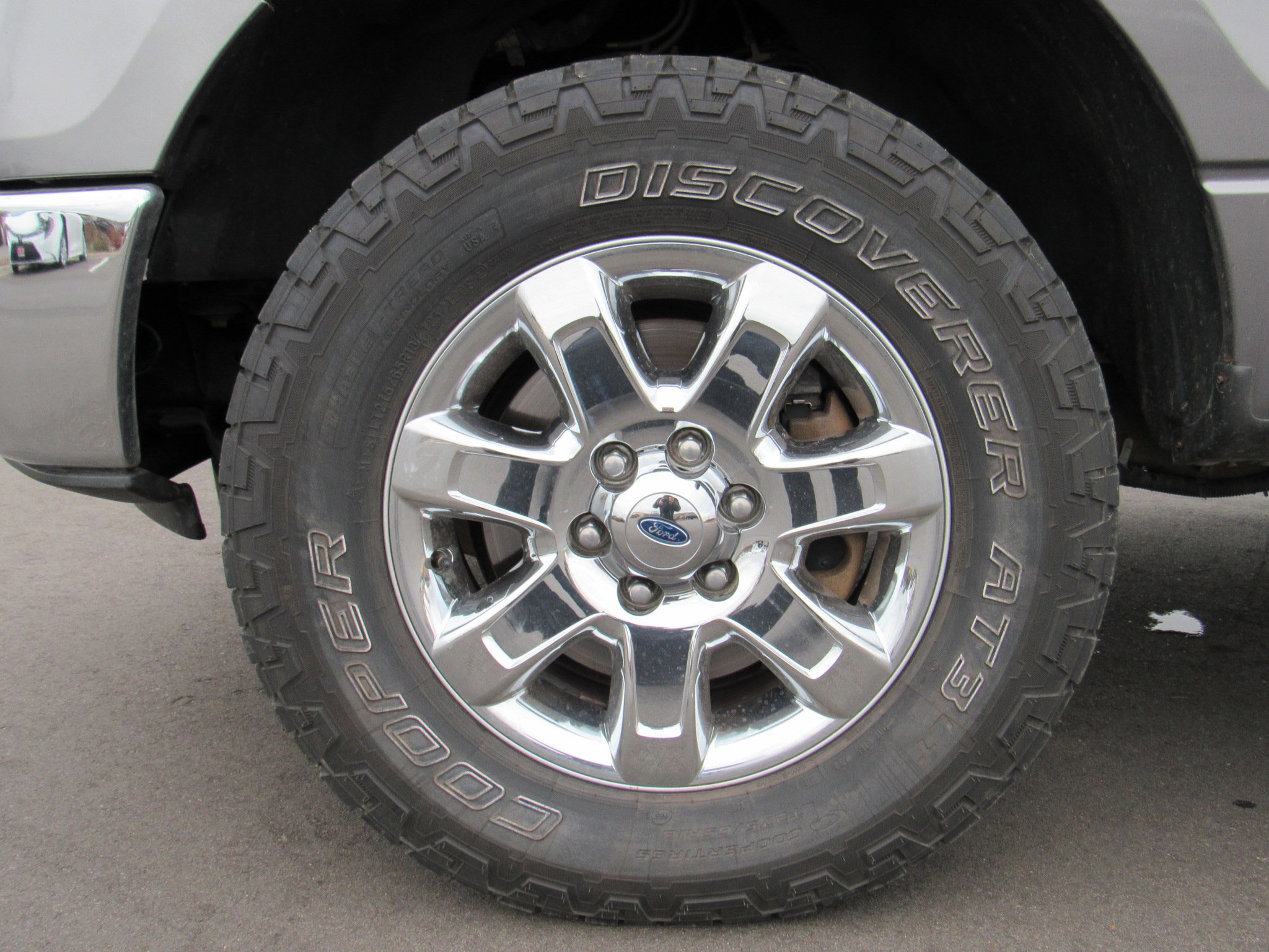 Used 2014 Ford F150 XLT w/ XLT Chrome Package image 36