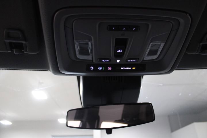 New 2026 GMC Sierra 1500 SLE image 42