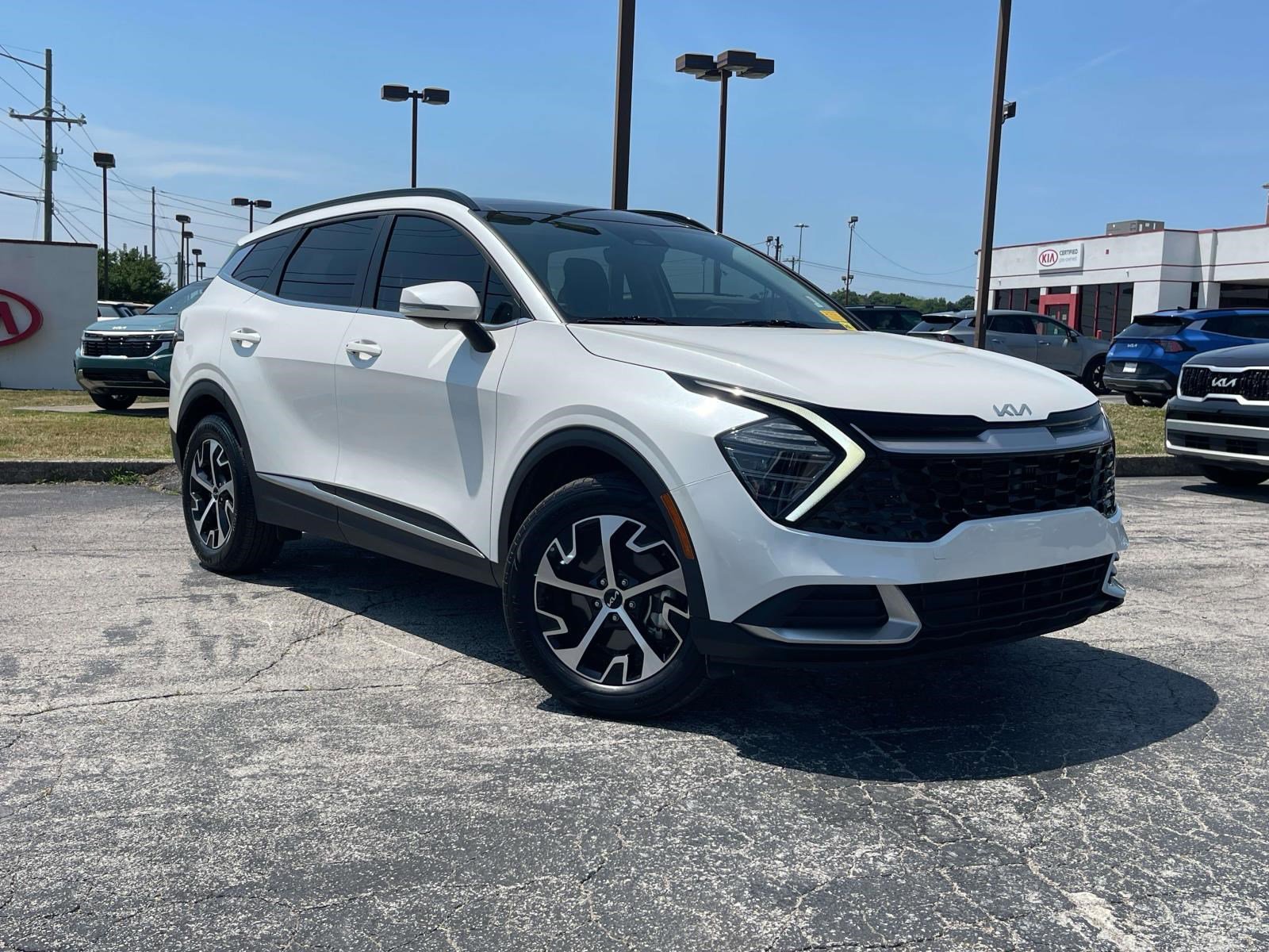 Used 2024 Kia Sportage EX w/ EX Premium Package